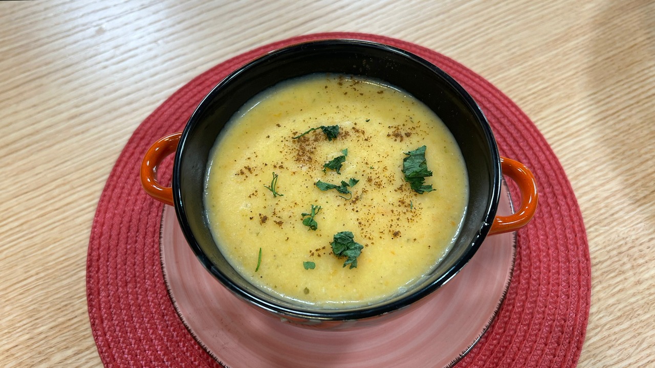 “Supë kremoze me patate të ëmbël”, nga Zonja Florenca