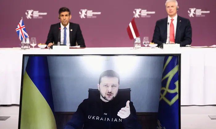 Zelensky i kërkon Europës të rrisë furnizimin me sisteme të mbrojtjes ajrore në Ukrainë