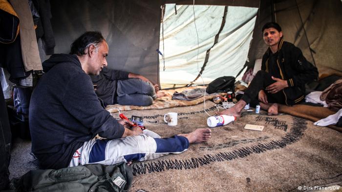 “Të rrethuar nga plehra, me çati që pikon”, raporte për keqtrajtimin e refugjatëve në Bullgari, Kroaci dhe Rumani