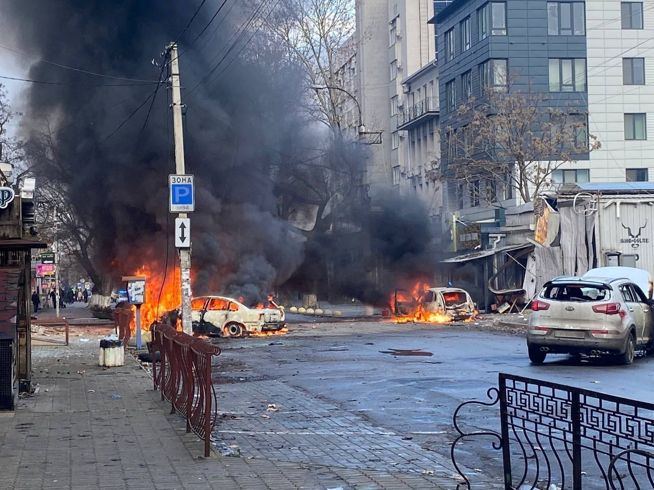 Forcat ruse nuk ndalin sulmet, 4 viktima dhe 8 të plagosur në Ukrainë