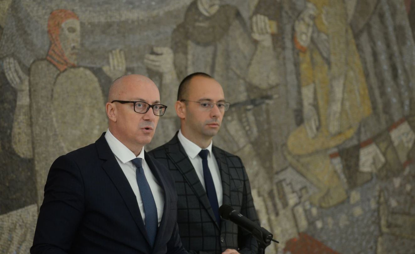 Lista Serbe bën thirrje të mos pengohen EULEX-i dhe KFOR-i