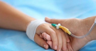 Alarm në Britani, katër fëmijë humbin jetën nga një bakter brenda pak ditësh