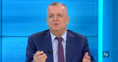 Protesta e 6 dhjetorit “ndez” debate në “Log” Nazarko: Berisha nuk e mbush dot  sheshin si Dua Lipa, do përplasje