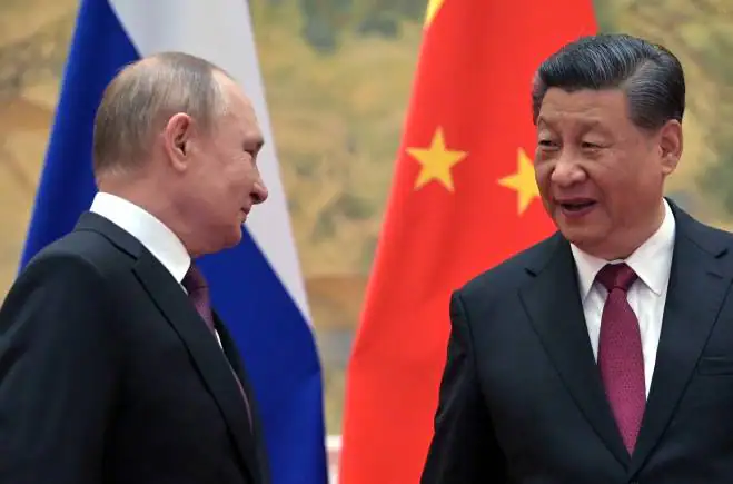 Kufiri i çmimit të naftës ruse, Kina: Do të vazhdojmë bashkëpunimin energjetik me Kremlinin