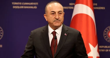 Paralajmëron ministri i Jashtëm turk: Nuk do të lejojmë zgjerimin e ujërave territoriale në Egje