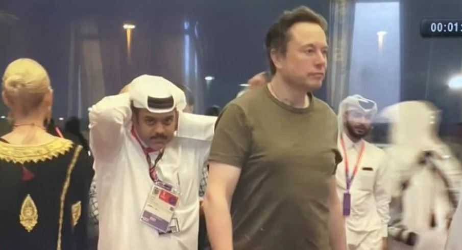 Elon Musk në Katar, ndjek nga afër finalen e madhe të Kupës së Botës