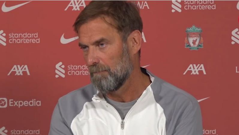 Klopp “i dorëzuar” në këmbët e Messit: Ai është lojtari më i mirë që kam parë ndonjëherë