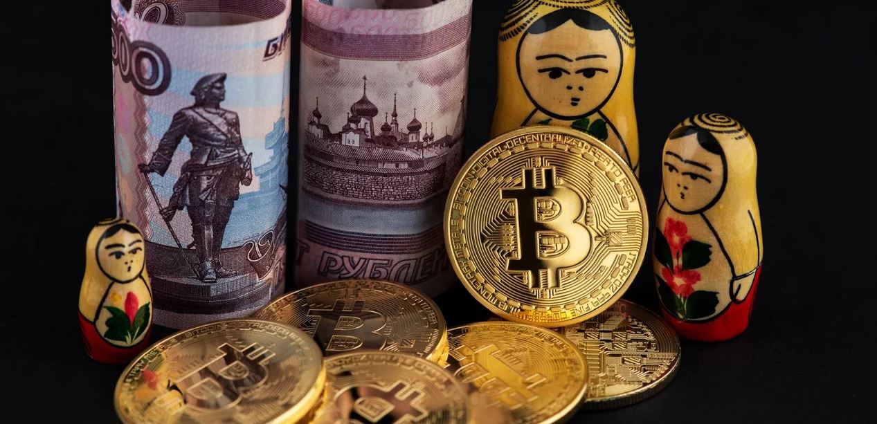 Nën presion nga sanksionet, Rusia po konsideron legalizimin e kriptovalutave