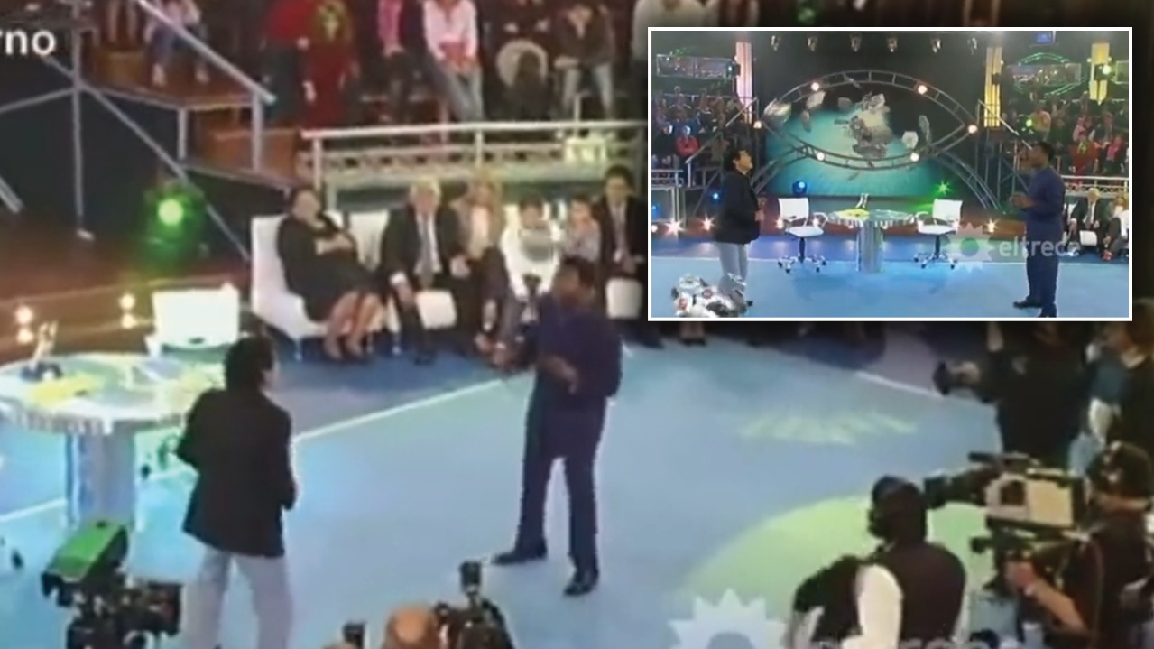 VIDEO/ Pamje të rralla dhe virale, Maradona dhe Pele duke luajtur së bashku