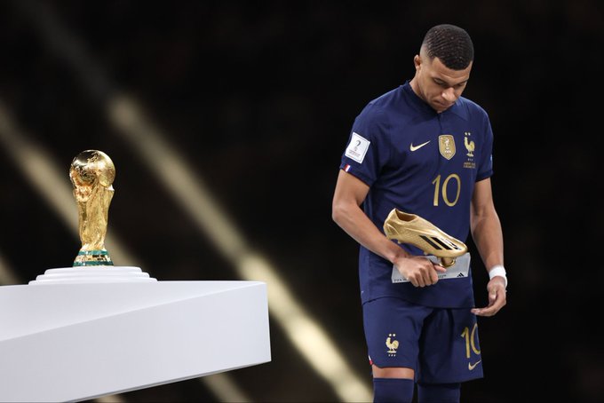 Humbi finalen e Kupës së Botës, Mbappe: Do të kthehemi