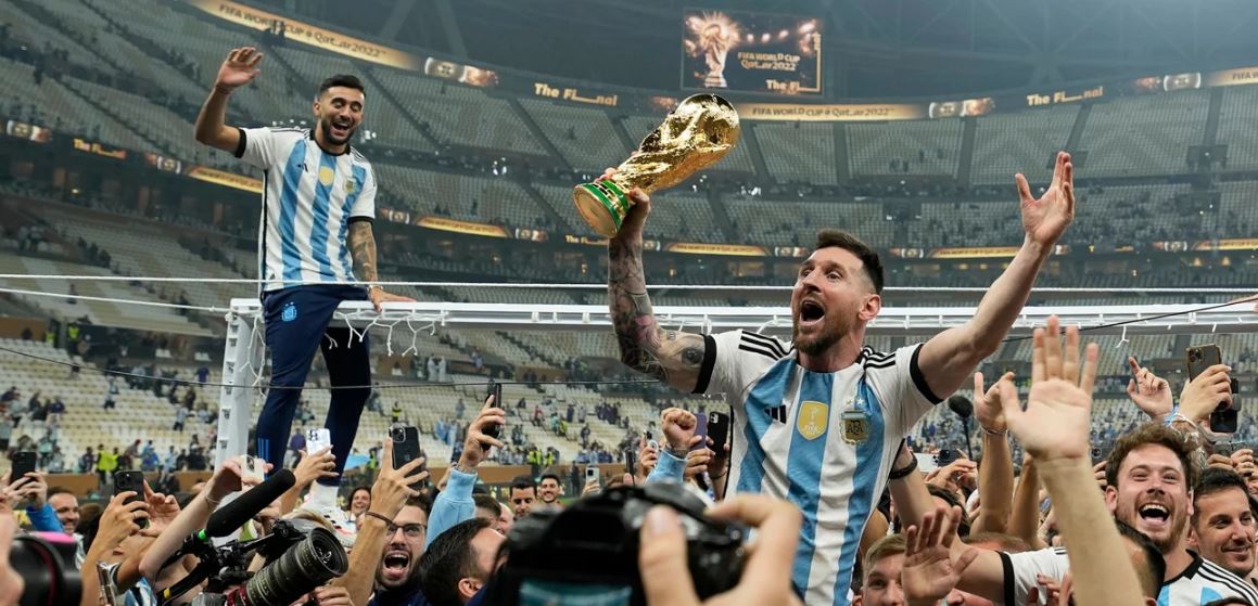 Messi ftohet në stadiumin “Maracana”, Brazili dëshiron që ylli botëror i futbollit të lërë gjurmë në “Walk of Fame” në krah të Pele dhe “Fenomenit”