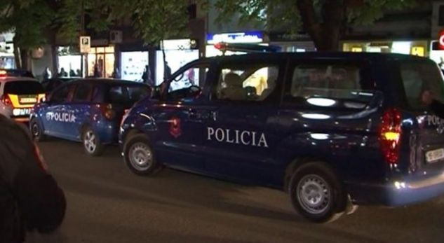 Ndalohet furgoni me emigrantë të paligjshëm në Bilisht, arrestohet shoferi i alkoolizuar