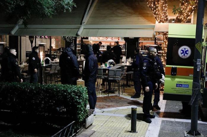 7 të shtëna në 4 sekonda, si ndodhi vrasja e dy shqiptarëve në Greqi para njerëzve në lokal, kush ishte objektivi