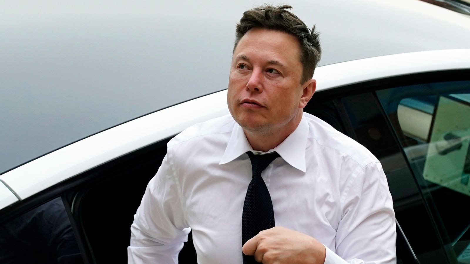 Tesla do të ndërtojë një fabrikë prodhimi të makinave në Meksikë