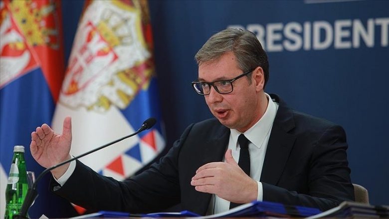 Vuçiç: U tregoj datën kur Serbia pritet të dërgojë kërkesën për vendosjen e trupave në Kosovë