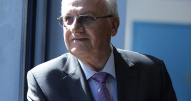 I jepet lamtumira mjekut Isuf Kalo, familjarët plotësojnë amanetin e fundit