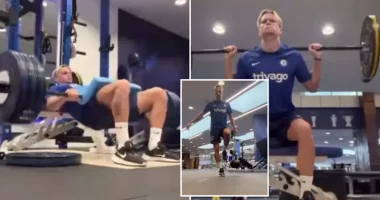 VIDEO/ Mudryk nuk del nga palestra, ai punon në masën muskulore nën drejtimin e një trajneri personal