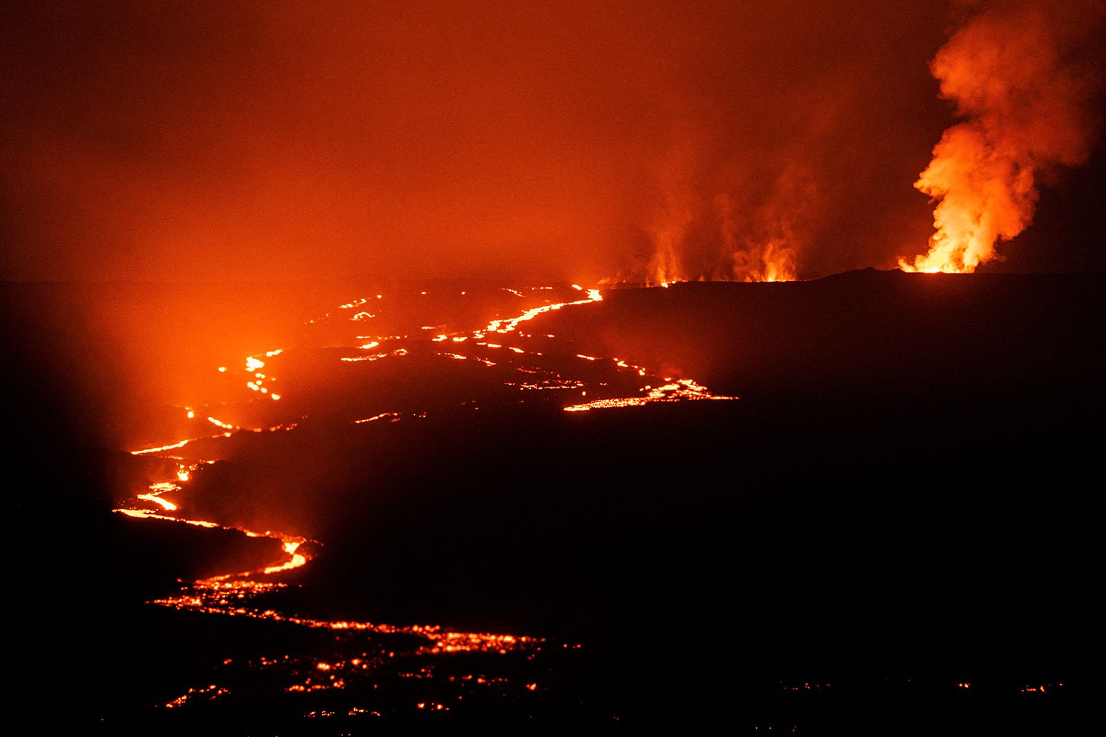 VIDEO/ Hawaii në gjendje alarmante, vullkani Kilauea “zgjohet” sërish