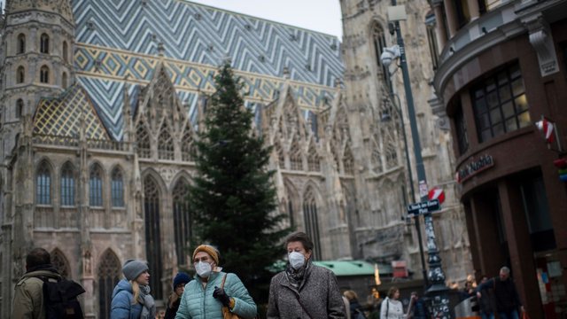 Austria synon heqjen e të gjitha kufizimeve për COVID-19