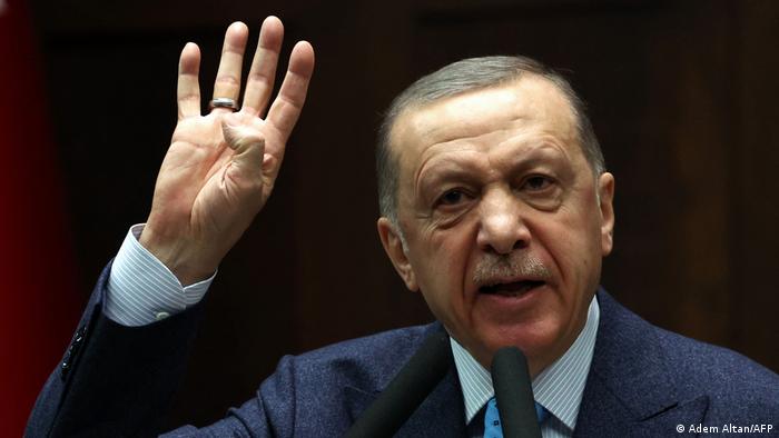 A rrezikohet pushteti i tij? Erdogan vendos të shpallë zgjedhje të parakohshme