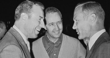 Astronauti i fundit i gjallë i Apollo 11 rimartohet në moshën 93-vjeçare