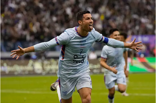 Çmendet Ronaldo, realizon dopietë për 10 minuta ndaj PSG