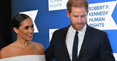 Publikoi librin që tronditi Pallatin Mbretëror, Princ Harry thirrje familjes: Kërkojini falje Meghanit