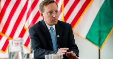 Flet shqip shkëlqyer. Ja kush do pasojë Yuri Kim