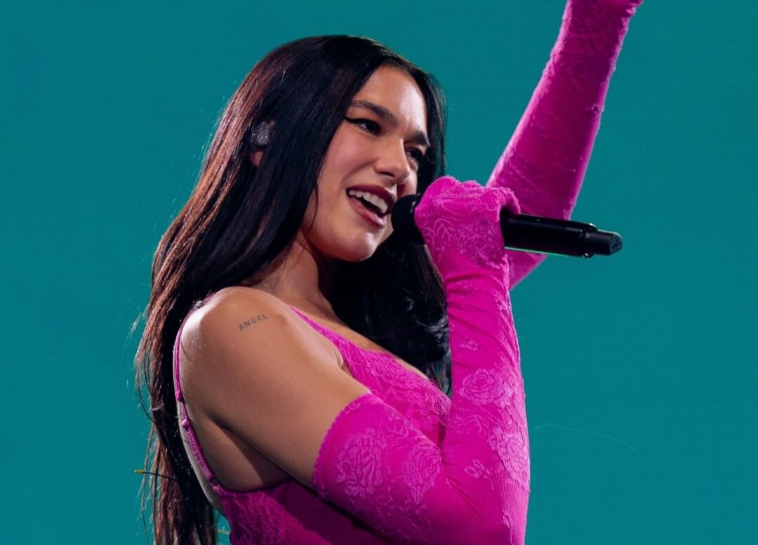 Del lista e “muzikantëve më punëtorë”, Dua Lipa mban vendin e parë