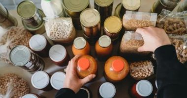 Nuk skadojnë asnjëherë, këto janë 8 ushqimet më “jetëgjata”