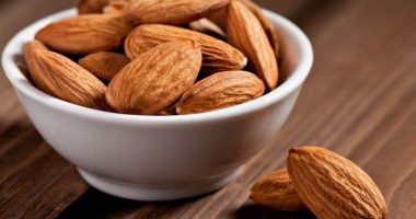 Pse duhet të hani bajame në mëngjes?