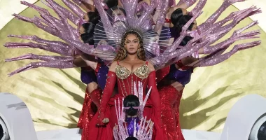 Ishte shkëputur prej 5 vitesh nga performancat live, Beyonce rikthehet në skenë