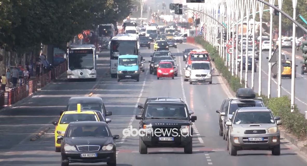 Dyfishohen gjobat e policisë rrugore: 1531 shoferë të arrestuar në 2022, përdorimi i celularit shkaku kryesor