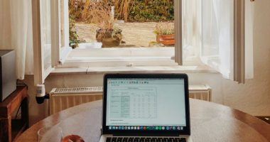 6 hapa për të përmirësuar cilësinë e ajrit në shtëpinë tuaj