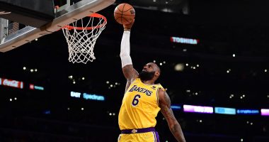 LeBron James futet n&euml; histori t&euml; NBA, 38 mij&euml; pik&euml; t&euml; sh&euml;nuara n&euml; karrier&euml;n e tij