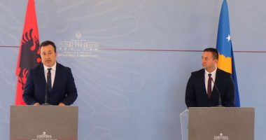 Tërmeti në Klos, ministri i Mbrojtjes së Kosovës telefonon Peleshin: E kemi përgjegjësi vëllazërore t’u mbështesim