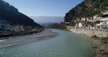 EMRI/ U zhduk një ditë më parë, 32-vjeçari gjendet i mbytur në lumin Osum