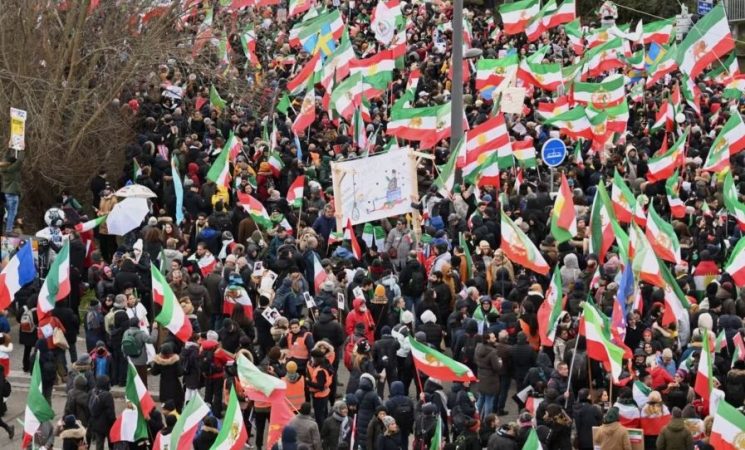 Protesta kundër qeverisë, ministrat e BE-së vendosin sanksione të reja ndaj Iranit