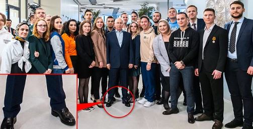 Putin i fiksuar pas gjatësisë, vesh taka të larta për të takuar studentët, fotot bëjnë xhiron e rrjetit