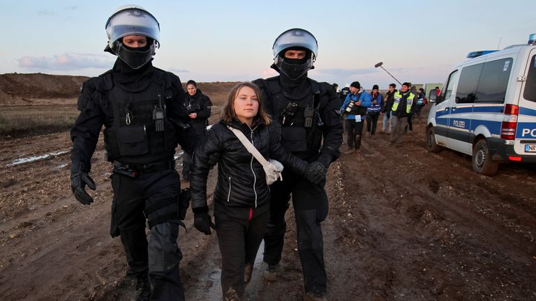 Protesta në Gjermani, lirohet aktivistja Greta Thunberg