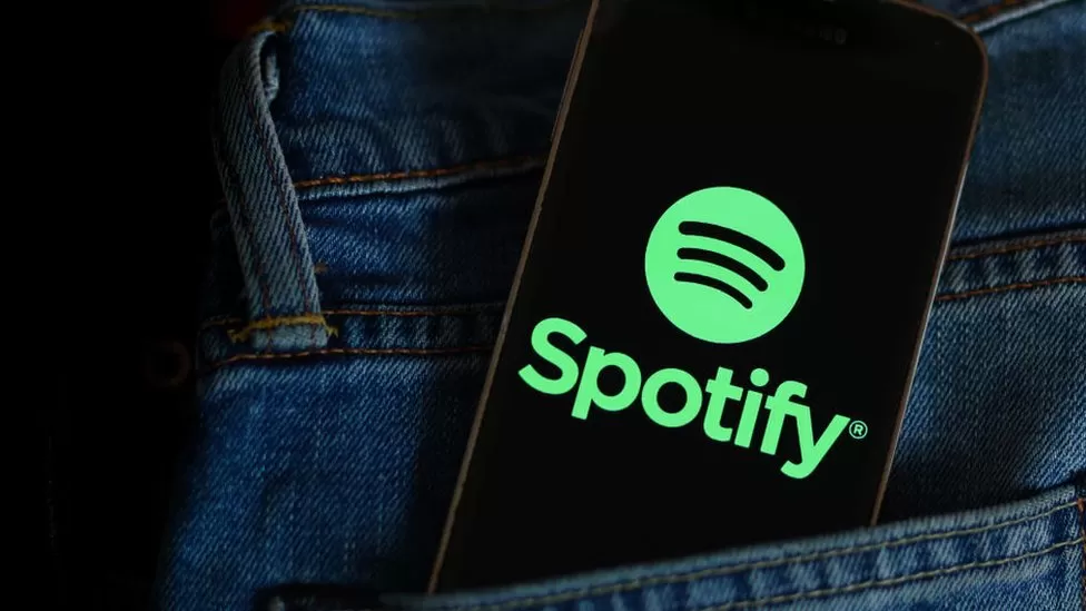 Spotify vendos të pushojë rreth 10,000 punëtorë, redukton stafin me 6%