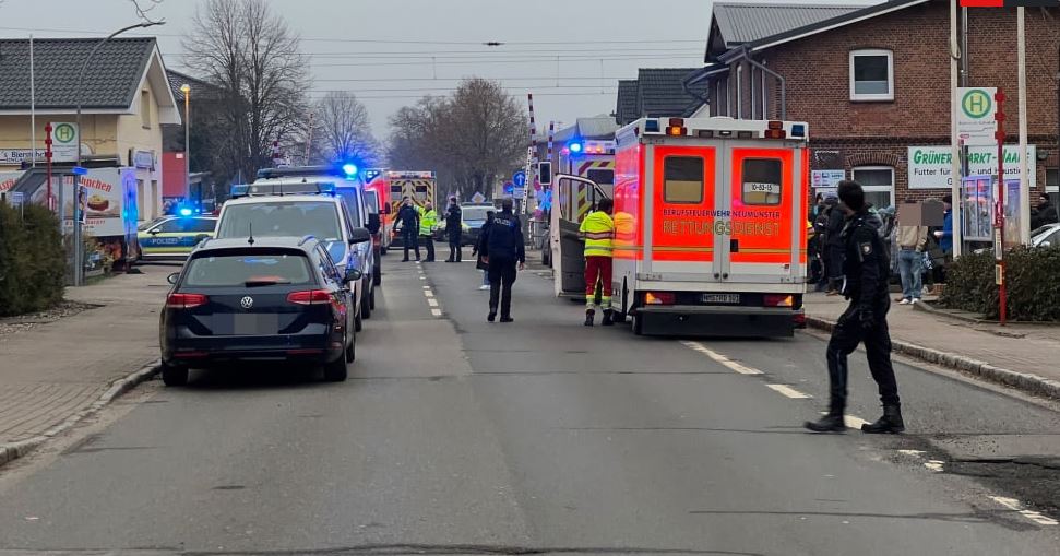 Sulm me thikë në një tren në Gjermani, dy të vdekur dhe disa të plagosur