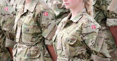 Danimarka propozon shërbimin e detyrueshëm ushtarak për gratë