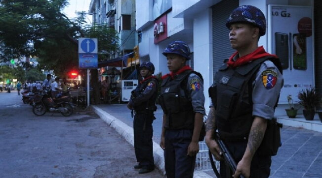 Mianmar vendos ligjin ushtarak në disa zona të vendit