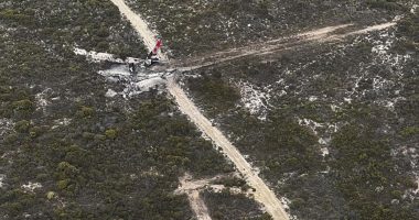 Rrëzohet avioni “Boeing 737”, shpëtojnë mrekullisht dy pilotët