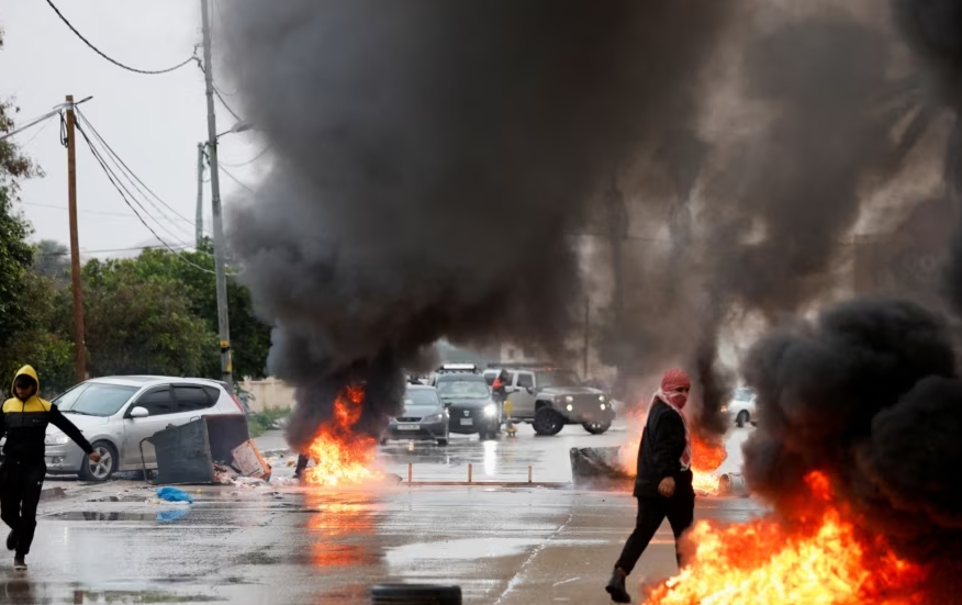 Izraeli vret pesë palestinezë gjatë një bastisjeje në Bregun Perëndimor