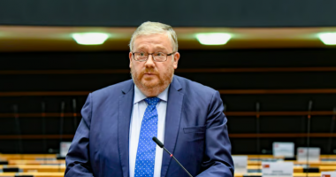 Skandali “Qatargate”, policia belge arreston eurodeputetin Marc Tarabella