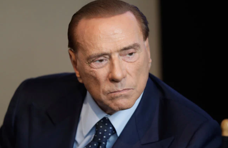 Ukraina i përgjigjet Berlusconit: Po përhap propagandën ruse