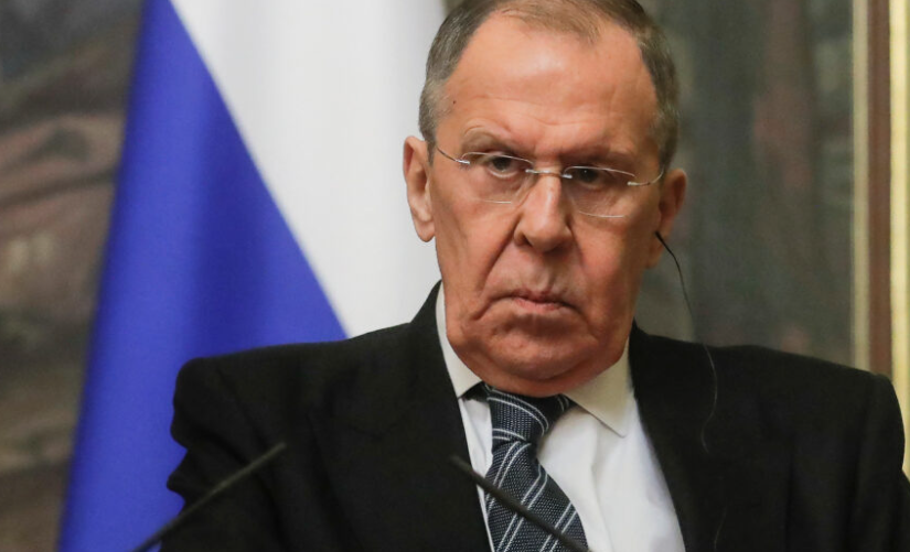 Lavrov: Duam që lufta të përfundojë, por Perëndimi po na pengon