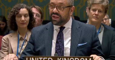 Britania: 800 ushtarë rusë vdesin çdo ditë për “egon” e Putinit